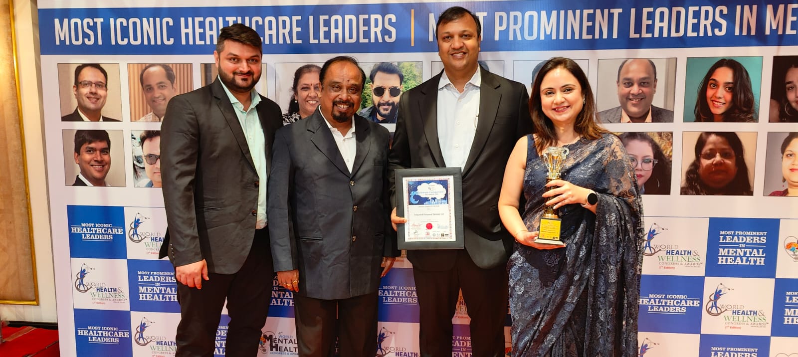 IPS Group Leadership receiving award at Taj Lands End